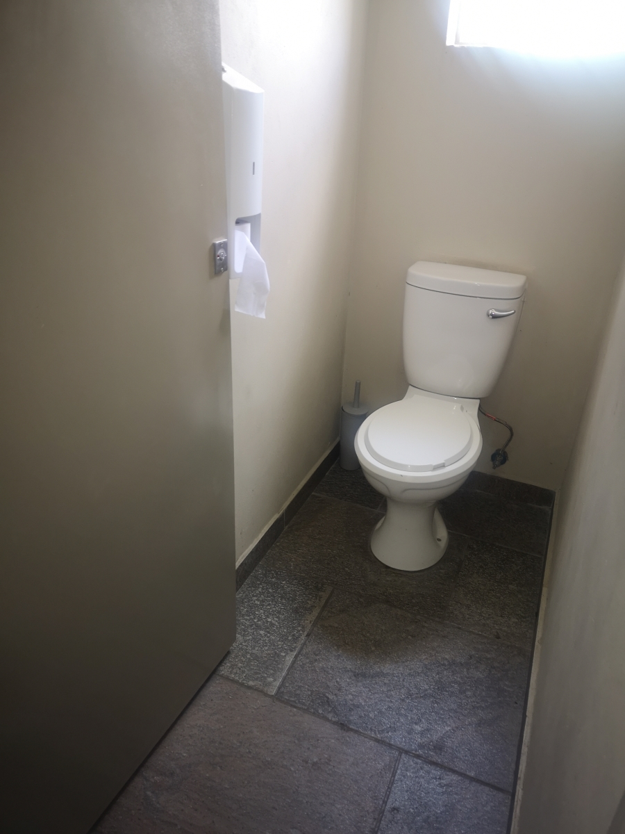 7 Bedroom Property for Sale in Oranjeville Free State